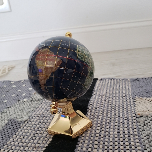 World Gemstome Globe Lapis colored - Picture 3 of 8